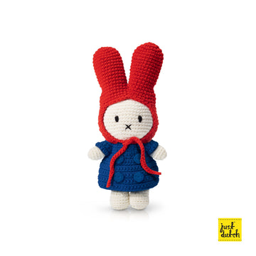 Miffy 米飛兔和她的藍色外套+紅帽
